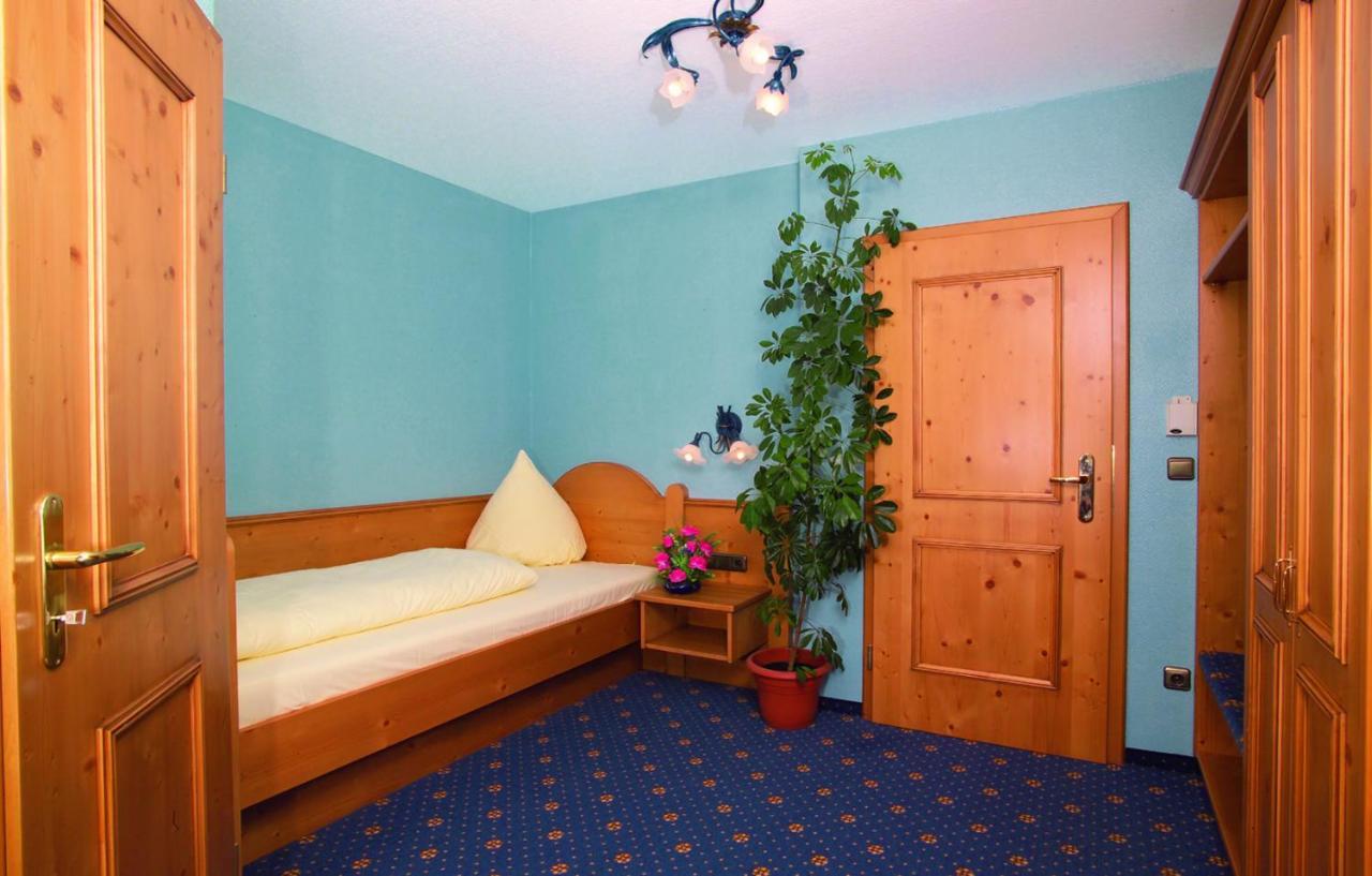Landgasthof Schmidbaur Donauwoerth Ngoại thất bức ảnh